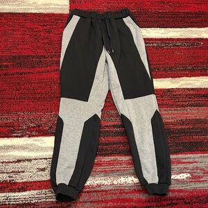 Men’s Black and Gray Jogger Pants